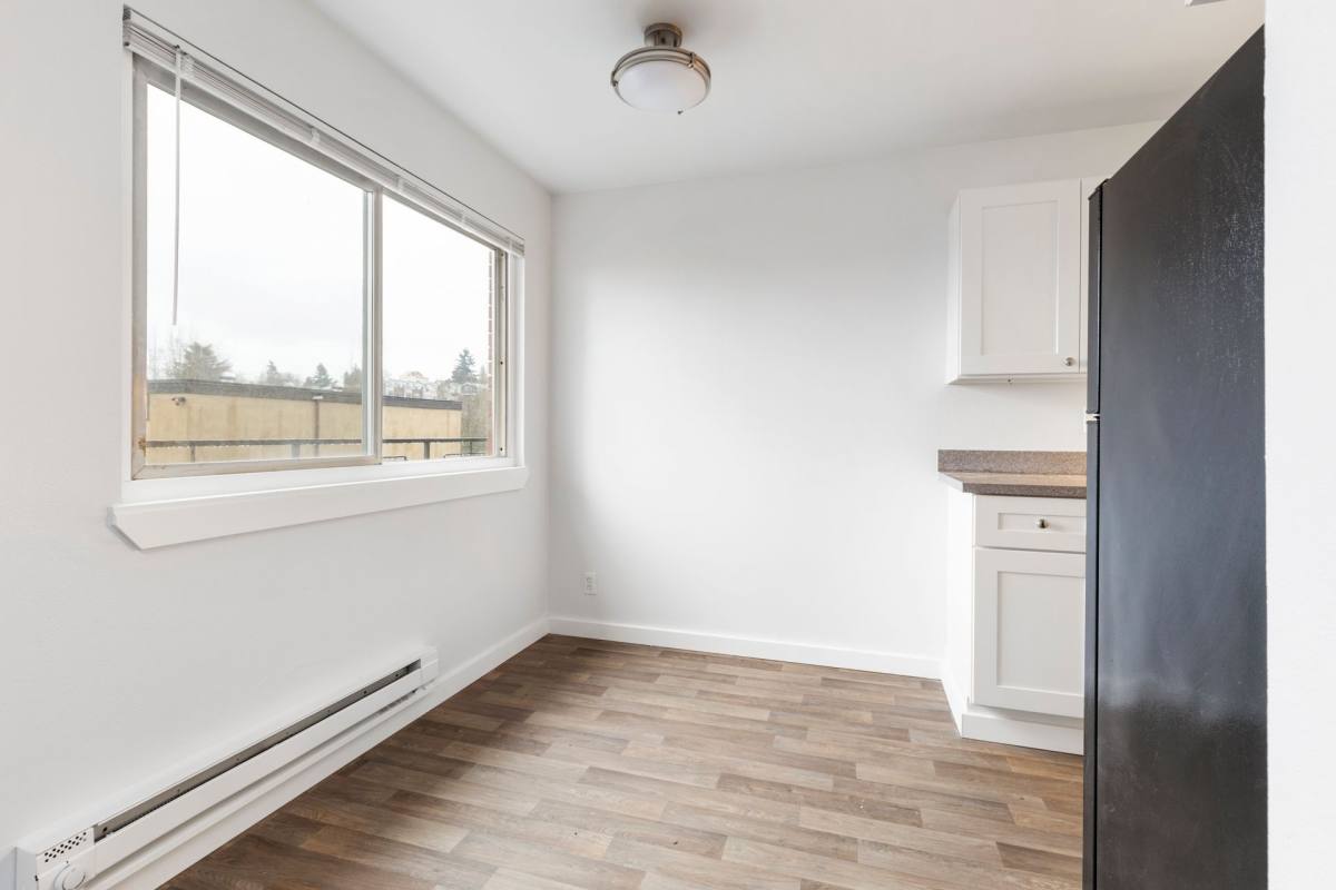 Apartment for rent at 5231 39th Ave S, Seattle, WA 98118