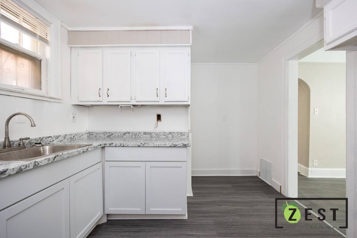 Apartment for rent at 12120 Stoepel, Detroit, MI 48204