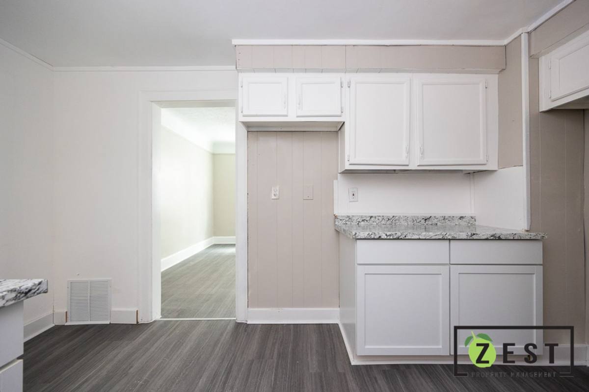 Apartment for rent at 12120 Stoepel, Detroit, MI 48204