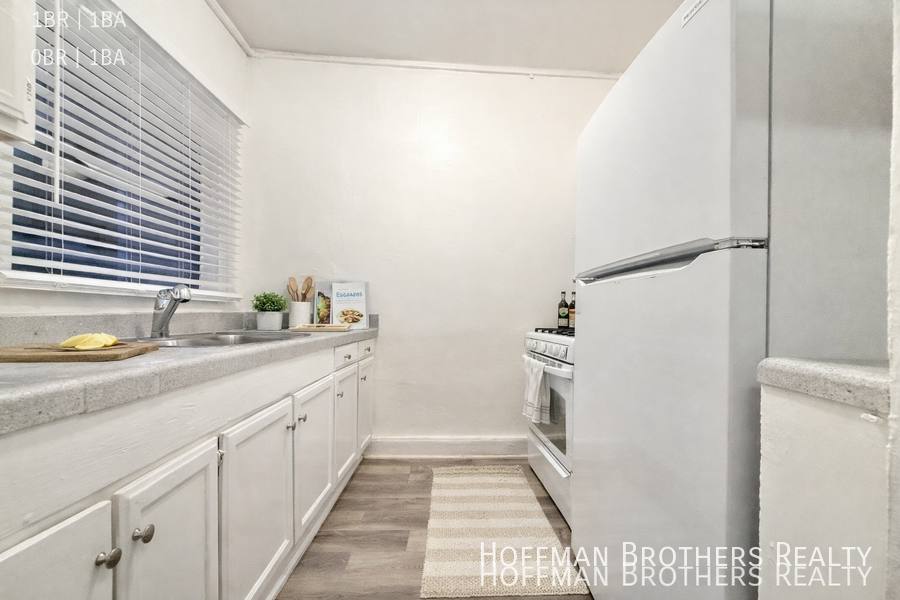 Apartment for rent at 722 S Alvarado St #204, Los Angeles, CA 90057