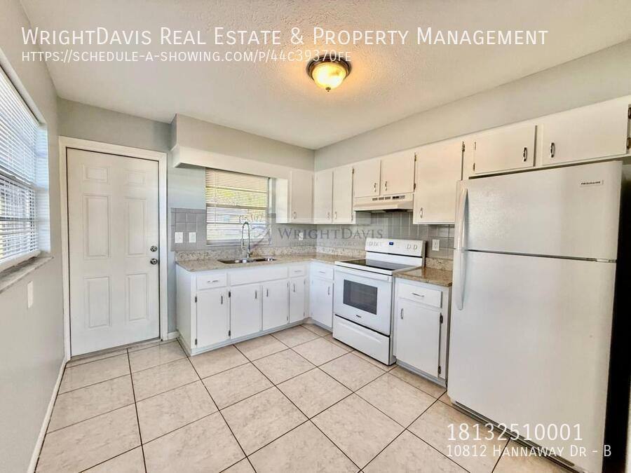 Apartment for rent at 10812 Hannaway Dr #B, Riverview, FL 33578