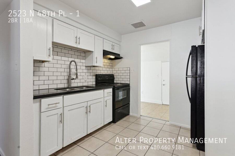 Townhouse for rent at 2523 N 48th Place #1, Phoenix, AZ 85008