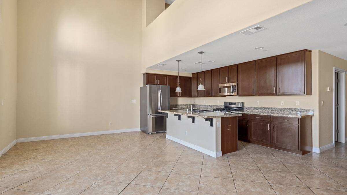 Apartment for rent at 7575 Norman Rockwell Lane, Las Vegas, NV 89143