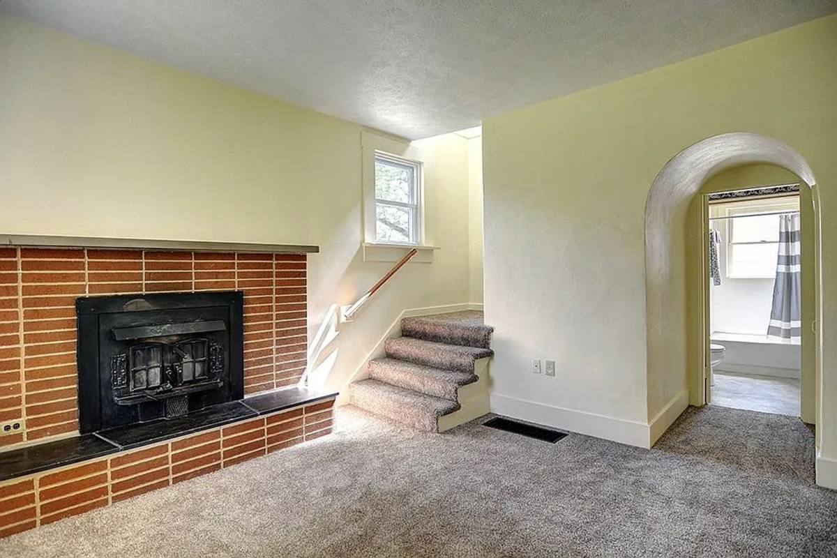 Apartment for rent at 9556 Kenrick Rd, Dayton, OH 45459