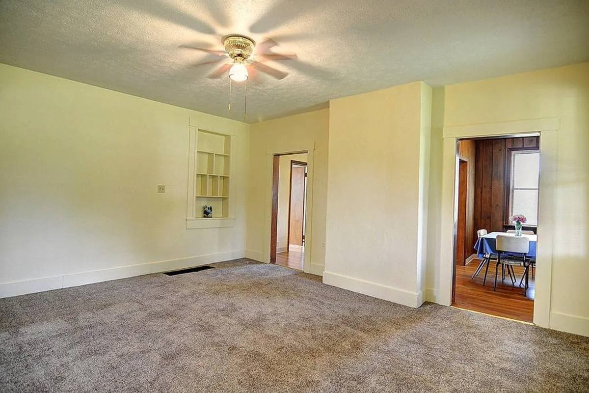 Apartment for rent at 9556 Kenrick Rd, Dayton, OH 45459