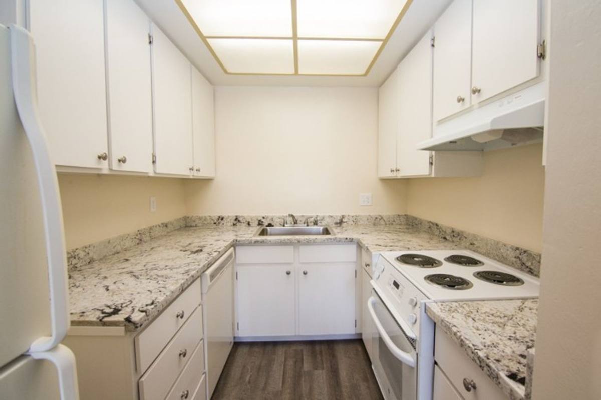 Apartment for rent at 110 Oak Rim Court, Los Gatos, CA 95032