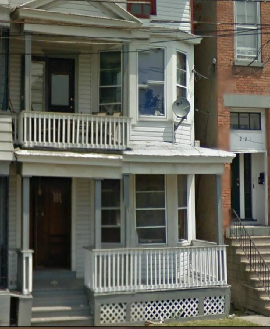Apartment for rent at 223 Western Ave, Albany, NY 12203