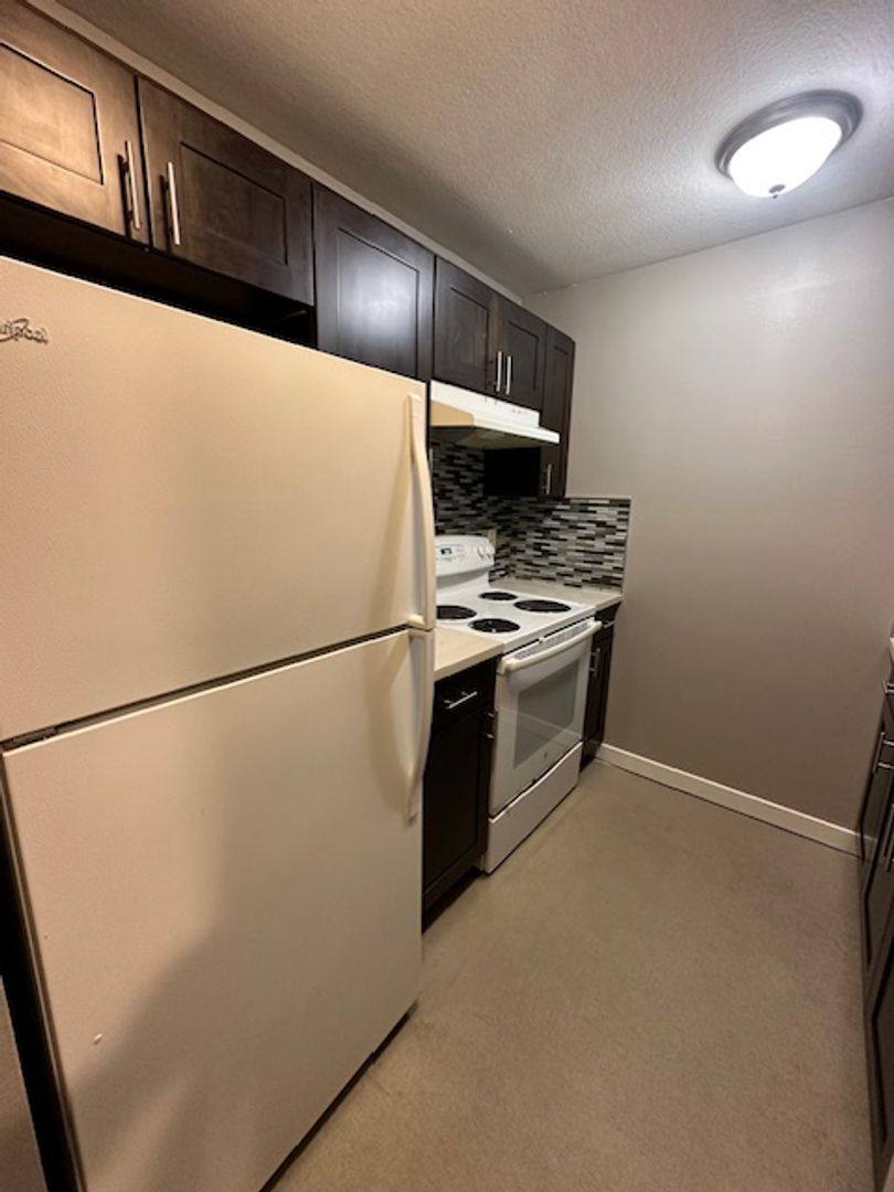 Apartment for rent at 13437 Greenwood Ave N, Seattle, WA 98133