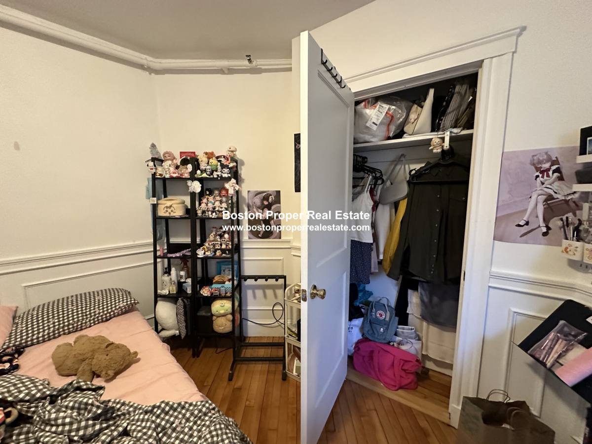 Apartment for rent at 16 Westland Ave #401, Boston, MA 02115