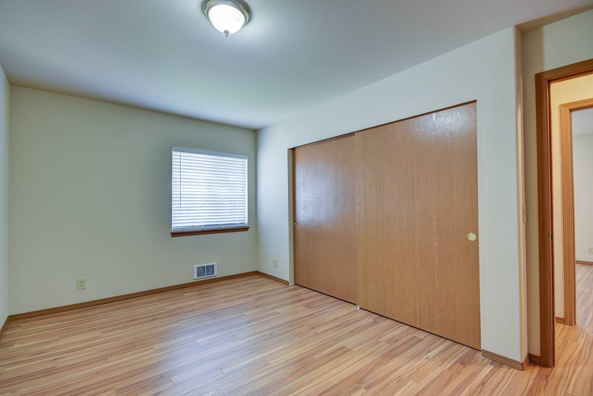 Condo for rent at 1661 NE 16th Ave, Oak Harbor, WA 98277
