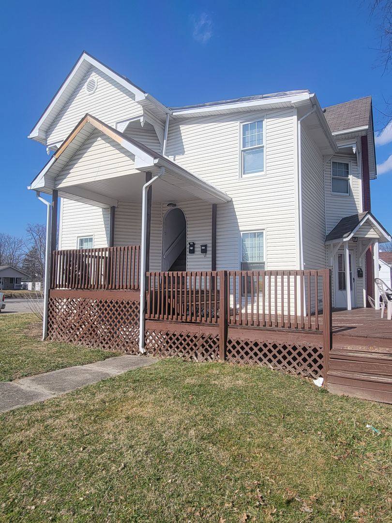 Apartment for rent at 924 W 5th St, Anderson, IN 46016