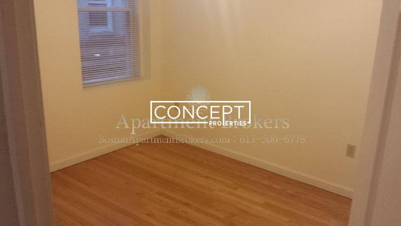 Apartment for rent at 220 Hanover St #5, Boston, MA 02113