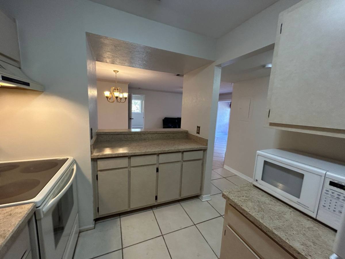 Condo for rent at 6494 Royal Woods Dr, Fort Myers, FL 33908