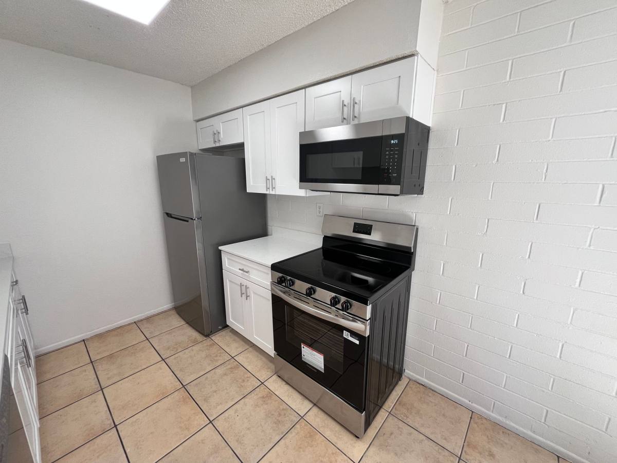 Apartment for rent at 5160 E Bellevue St, Tucson, AZ 85712