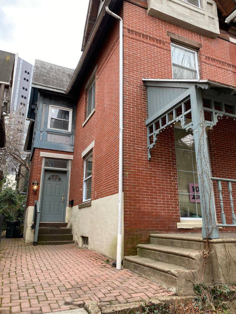 Apartment for rent at 3212 Winter St, Philadelphia, PA 19103