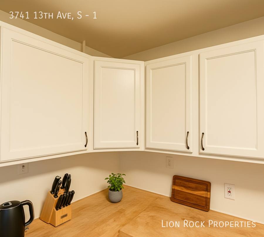 Apartment for rent at 3741 13th Ave, S #1, Minneapolis, MN 55407