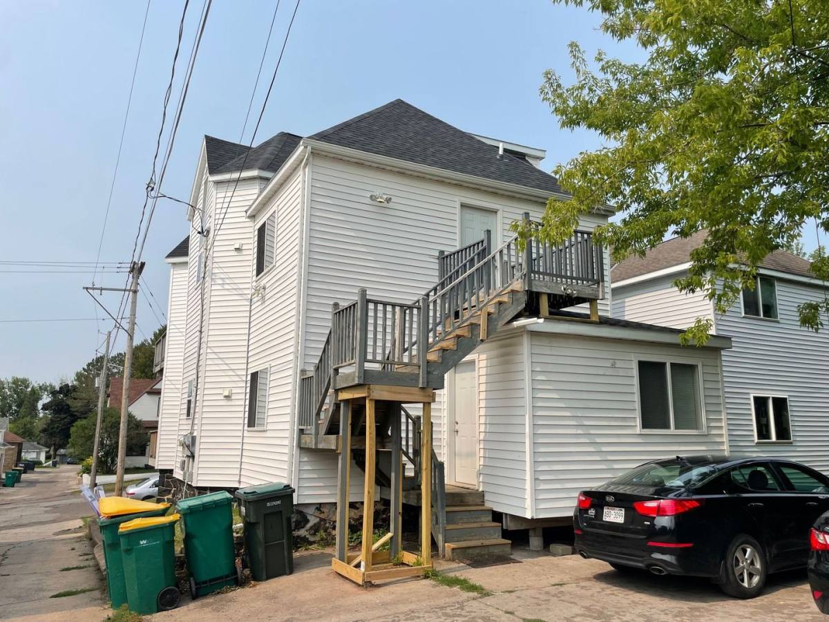 Townhouse for rent at 416 N 15th Ave E, Duluth, MN 55812