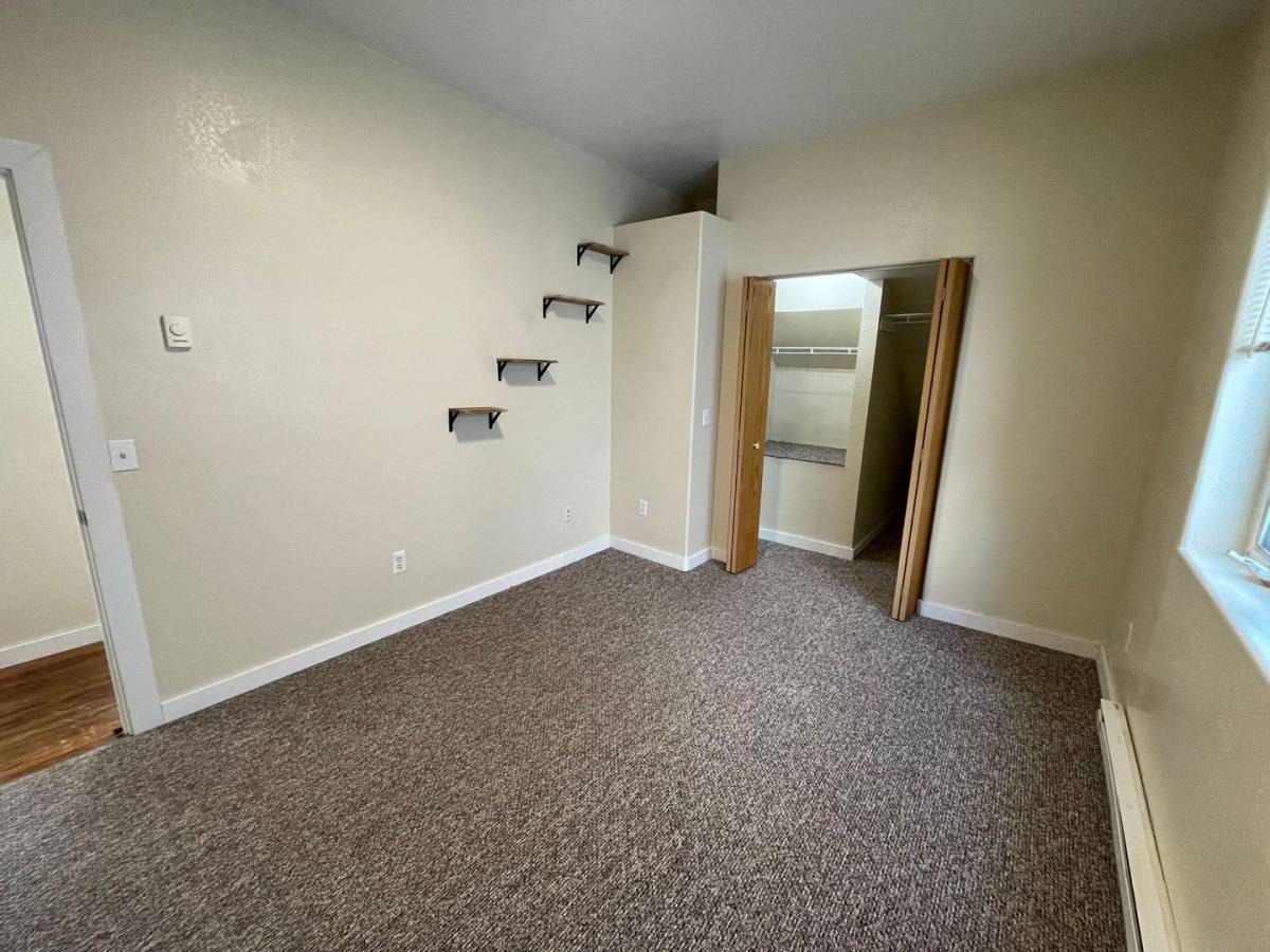 Townhouse for rent at 416 N 15th Ave E, Duluth, MN 55812