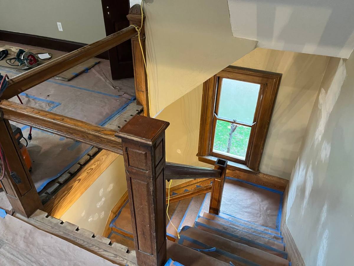 Apartment for rent at 1927 Scott Blvd, Covington, KY 41014