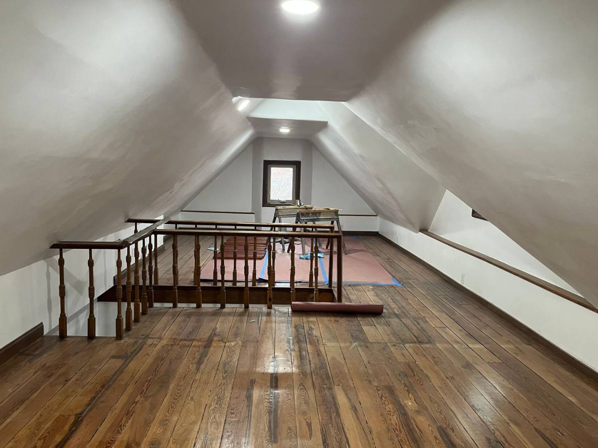 Apartment for rent at 1927 Scott Blvd, Covington, KY 41014