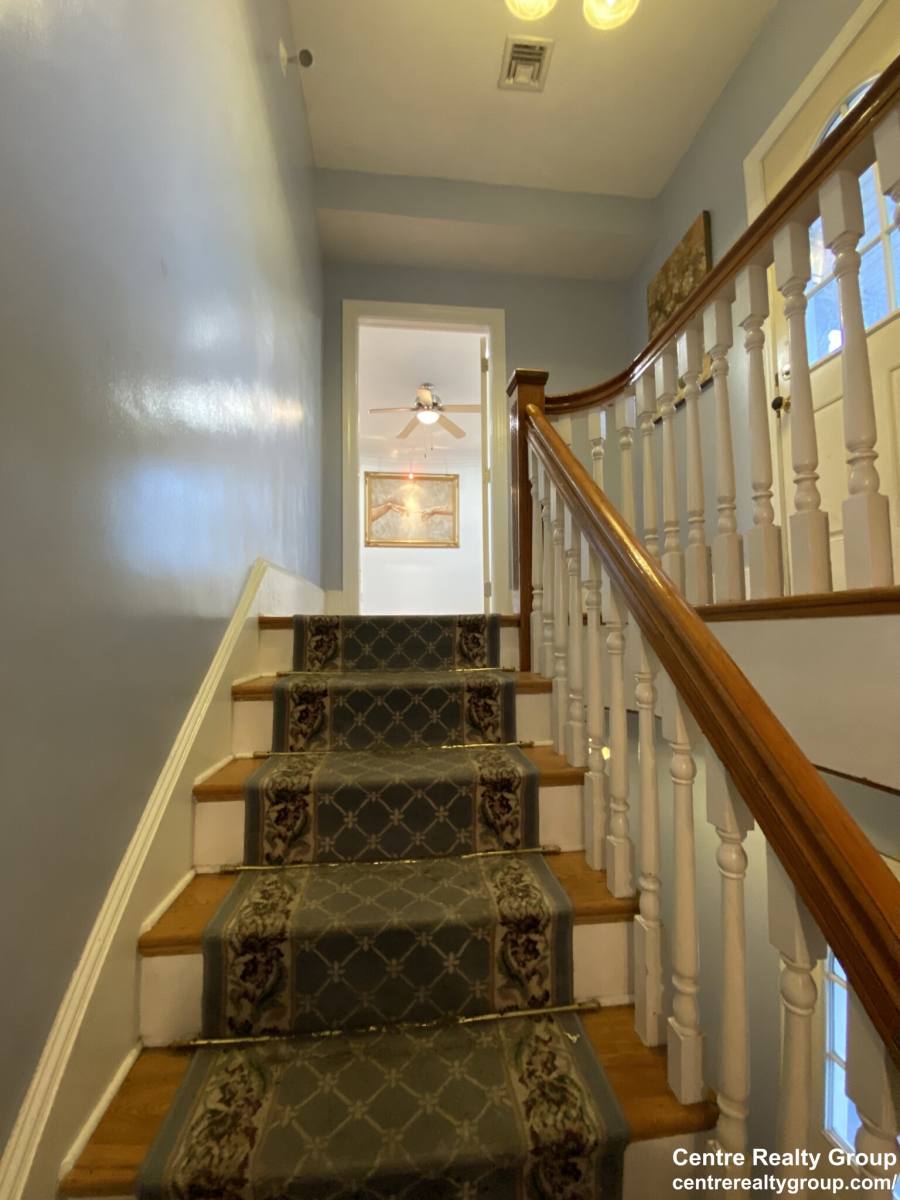 Apartment for rent at 200 Hyde Park Ave #3, Jamaica Plain, MA 02130
