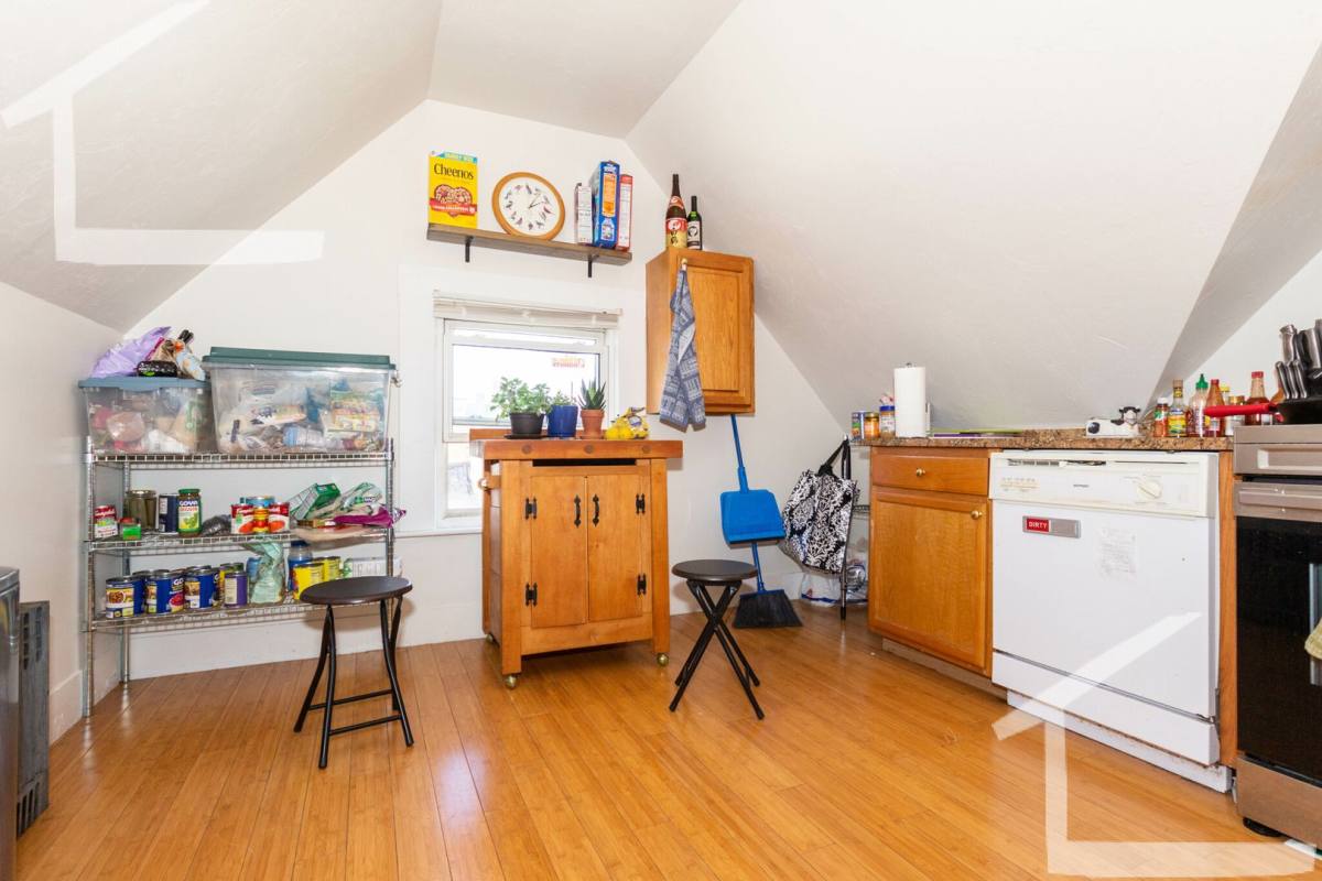 Apartment for rent at 18 Greylock Rd #3D, Allston, MA 02134