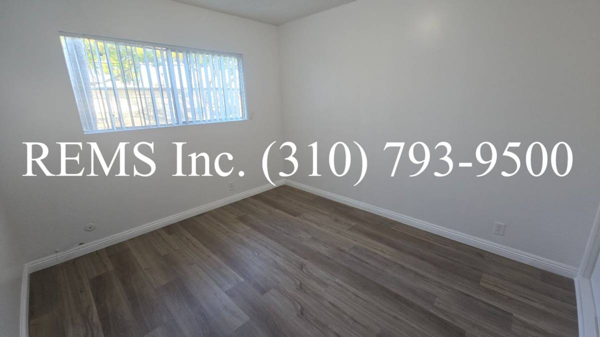 Apartment for rent at 4350 W 130th St, Hawthorne, CA 90250