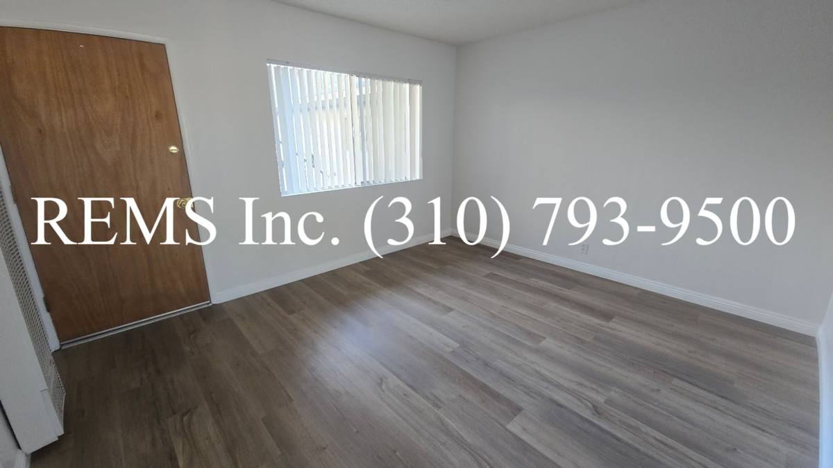 Apartment for rent at 4350 W 130th St, Hawthorne, CA 90250