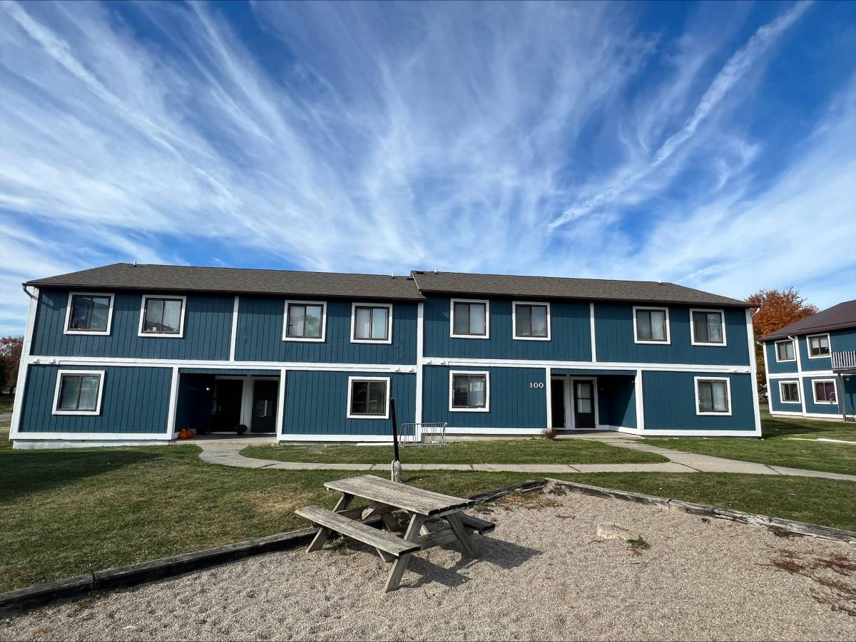 Townhouse for rent at 400 Oak Trail, Garrett, IN 46738
