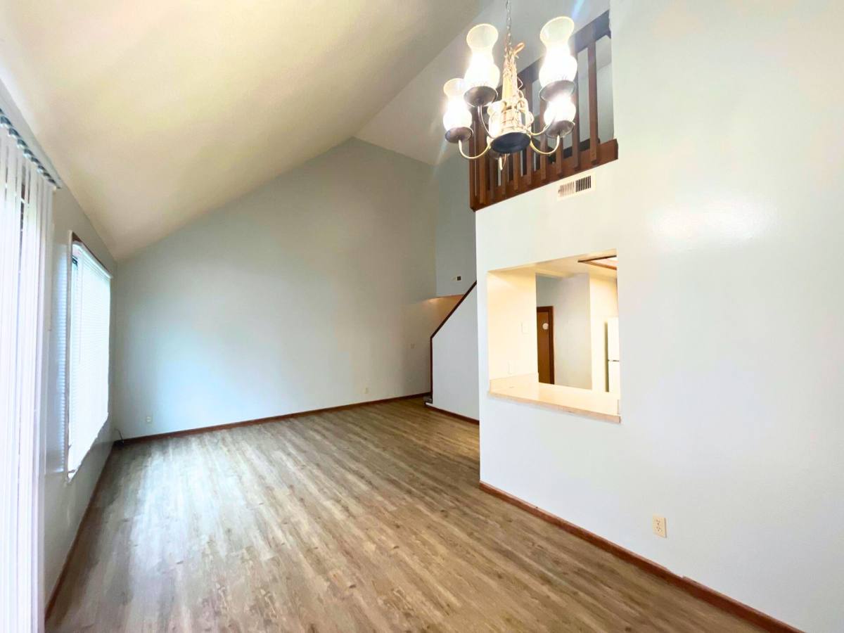 Townhouse for rent at 400 Oak Trail, Garrett, IN 46738