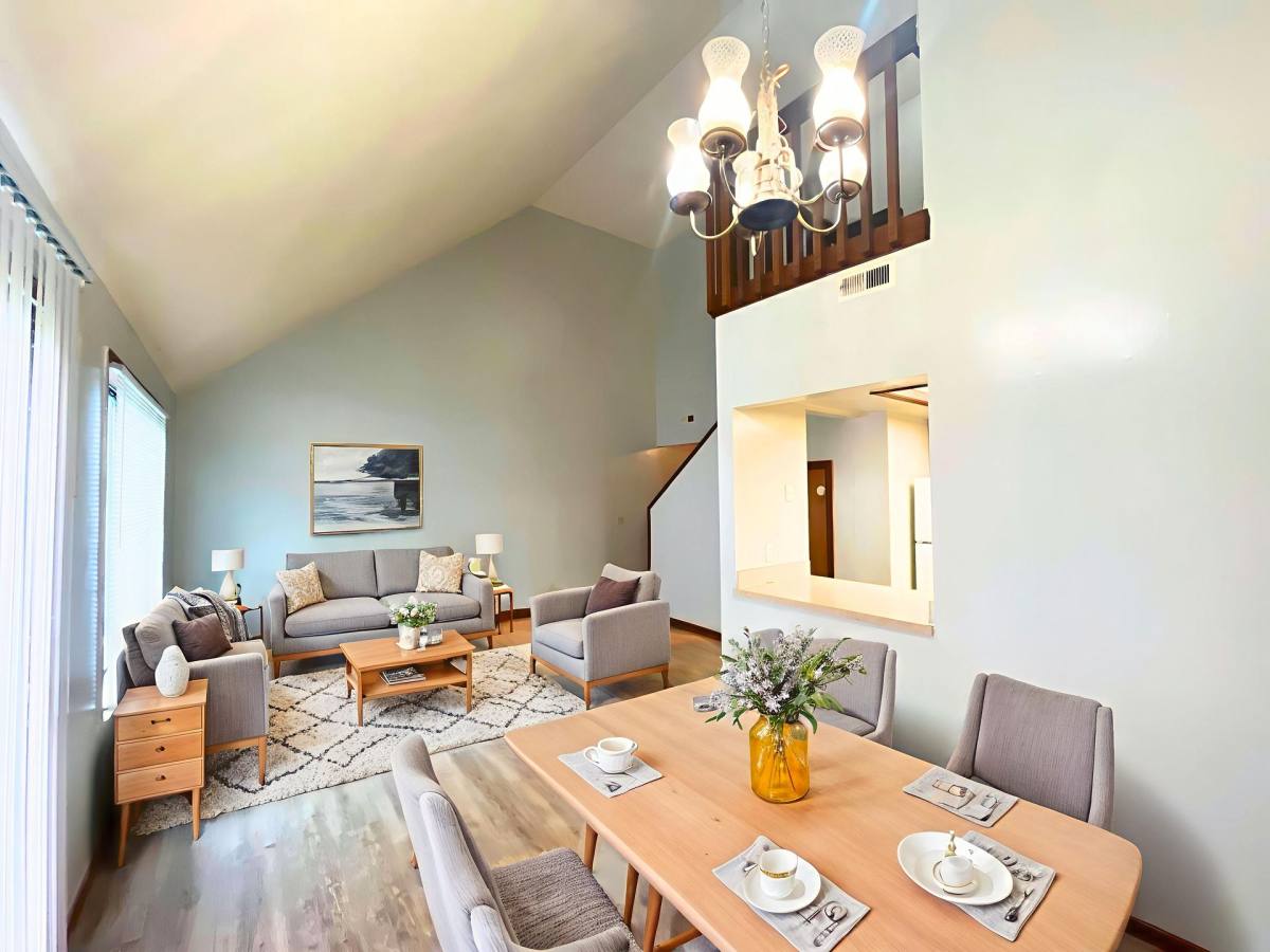 Townhouse for rent at 400 Oak Trail, Garrett, IN 46738