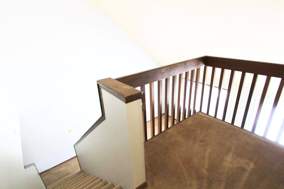 Townhouse for rent at 400 Oak Trail, Garrett, IN 46738