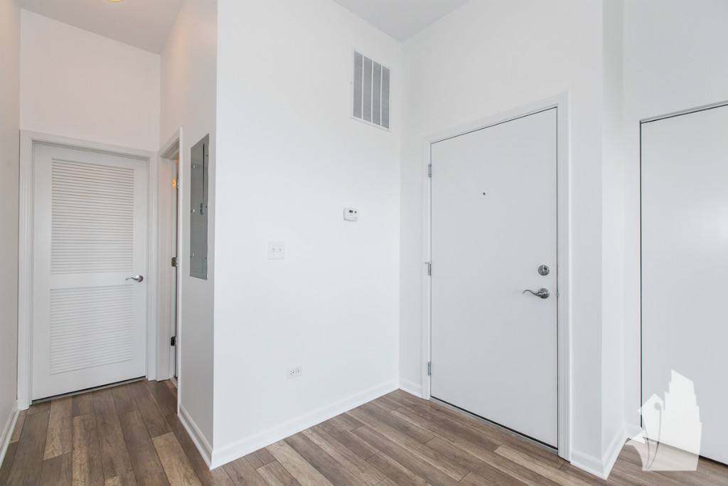 Apartment for rent at 2700 W N Ave #206, Chicago, IL 60647