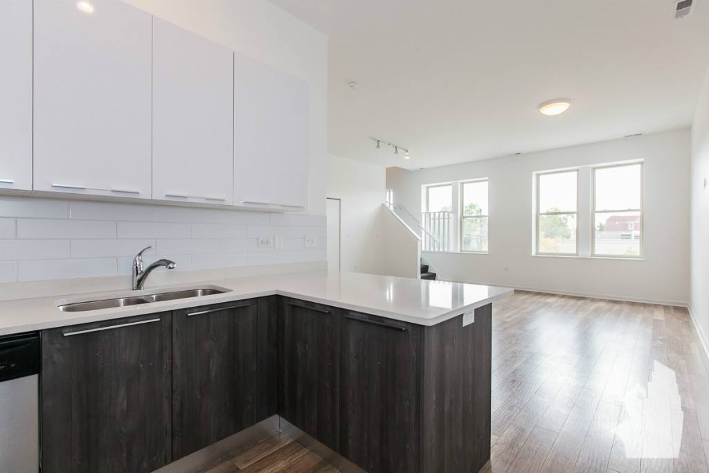 Apartment for rent at 2700 W N Ave #206, Chicago, IL 60647