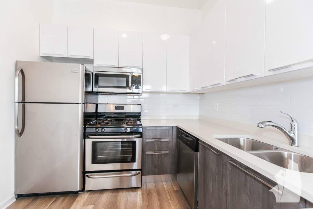 Apartment for rent at 2700 W N Ave #206, Chicago, IL 60647