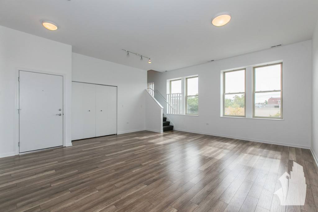 Apartment for rent at 2700 W N Ave #206, Chicago, IL 60647
