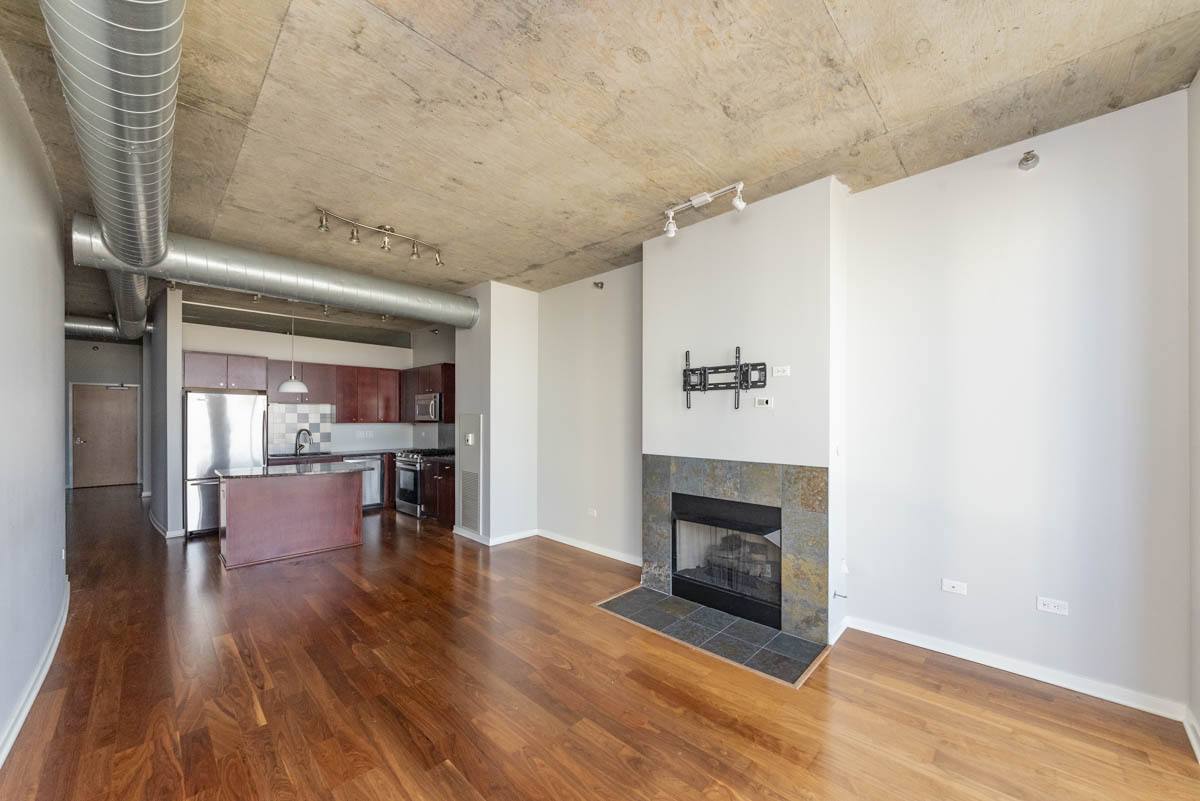 Condo for rent at 700 N Larrabee St #1902, Chicago, IL 60654
