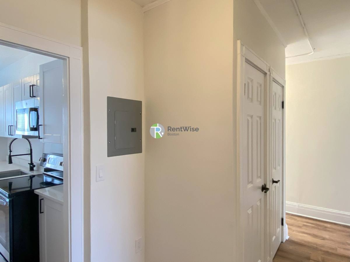 Apartment for rent at 230 Walnut St #39, Newtonville, MA 02460
