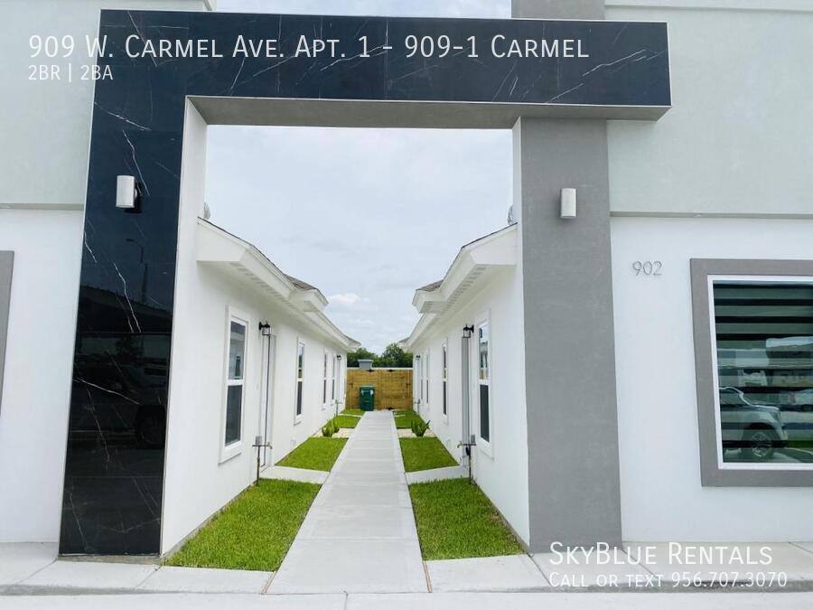 Apartment for rent at 909 W Carmel Ave #1, Pharr, TX 78577