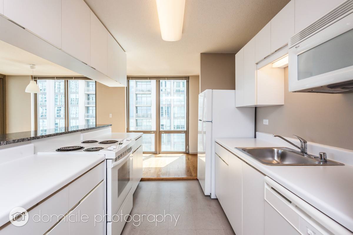 Apartment for rent at 2 E Erie St #3712, Chicago, IL 60611