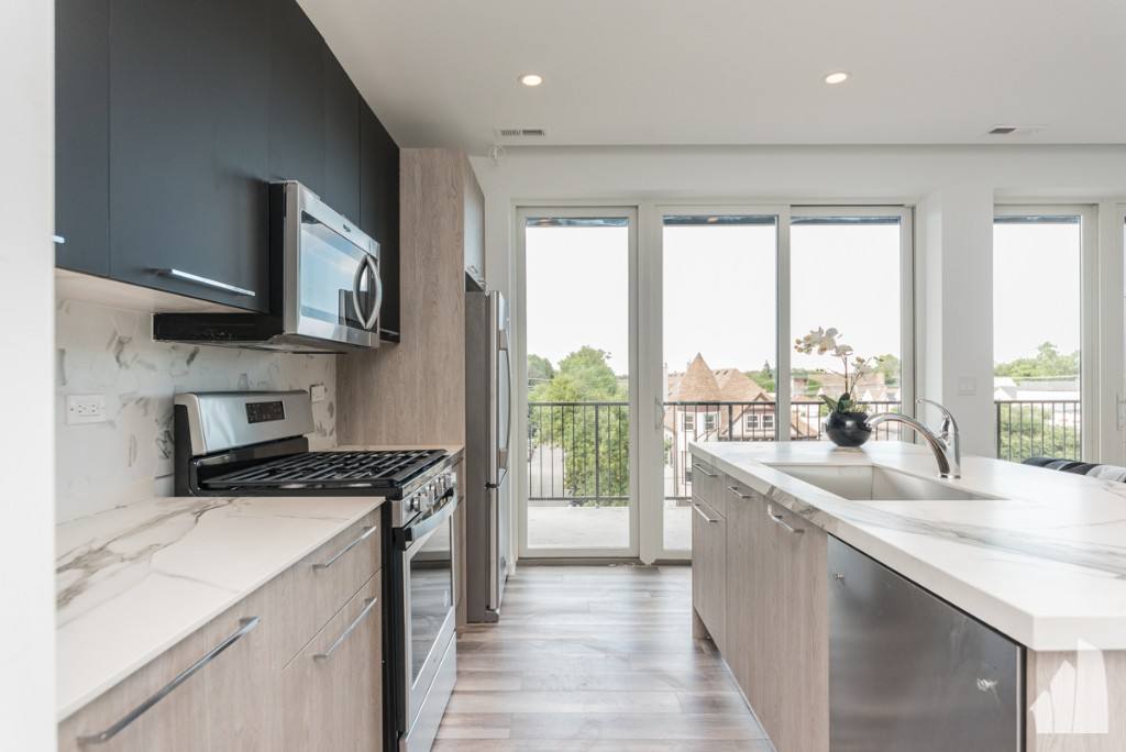 Condo for rent at 2535 W Fullerton Ave #503, Chicago, IL 60647