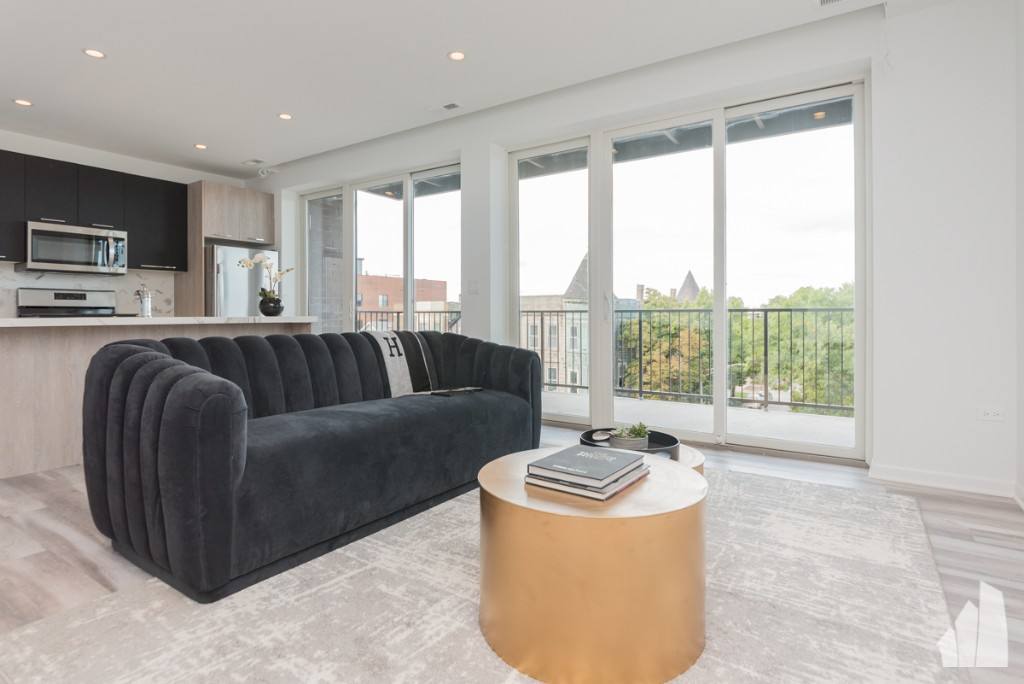 Condo for rent at 2535 W Fullerton Ave #503, Chicago, IL 60647