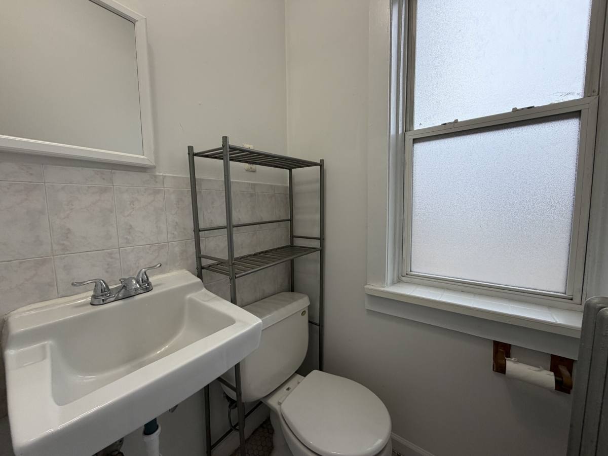 Apartment for rent at 2659 N Spaulding Ave #123, Chicago, IL 60647