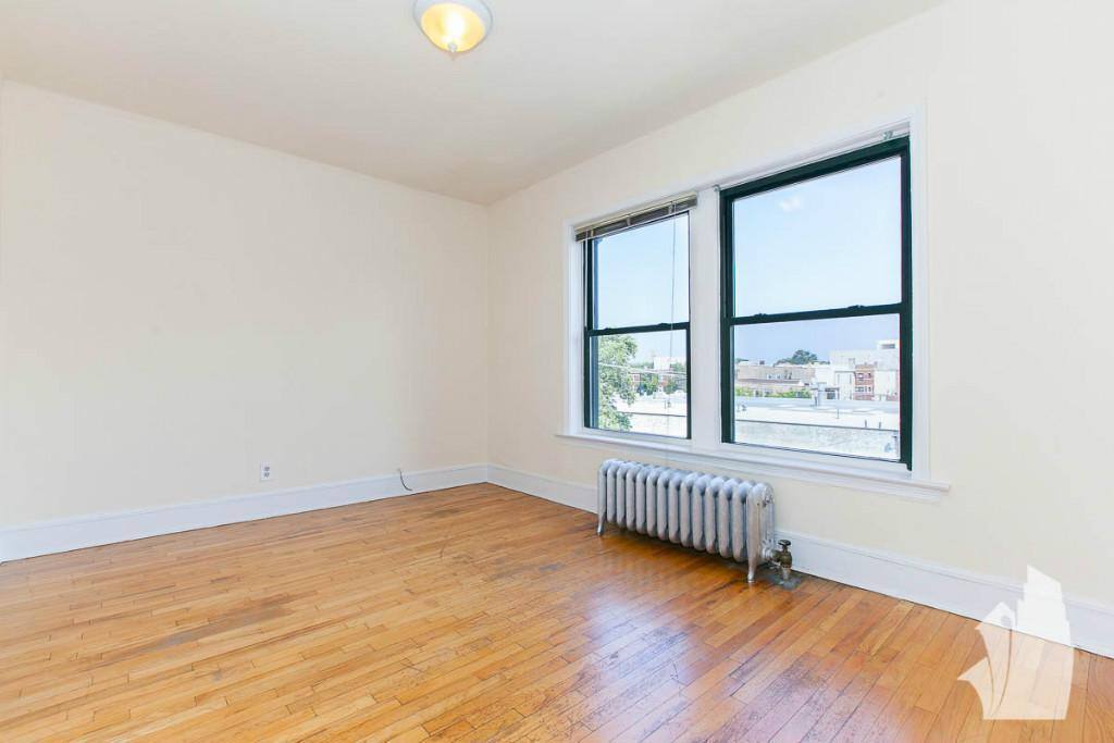 Apartment for rent at 23345 N Spaulding Ave #1A, Chicago, IL 60647
