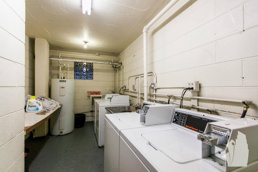 Apartment for rent at 1446 N Dearborn St #2A, Chicago, IL 60610