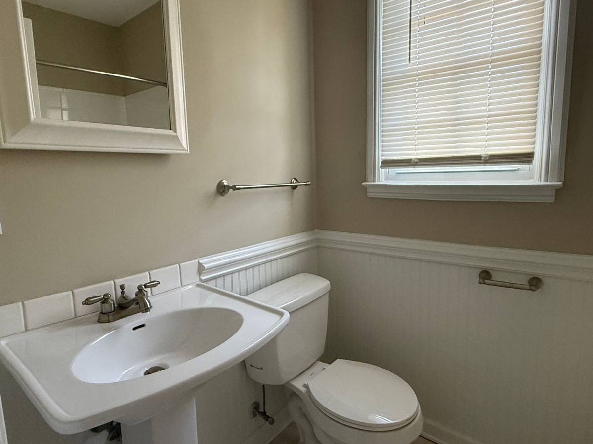 Condo for rent at 524-B Wakefield Dr, Charlotte, NC 28209