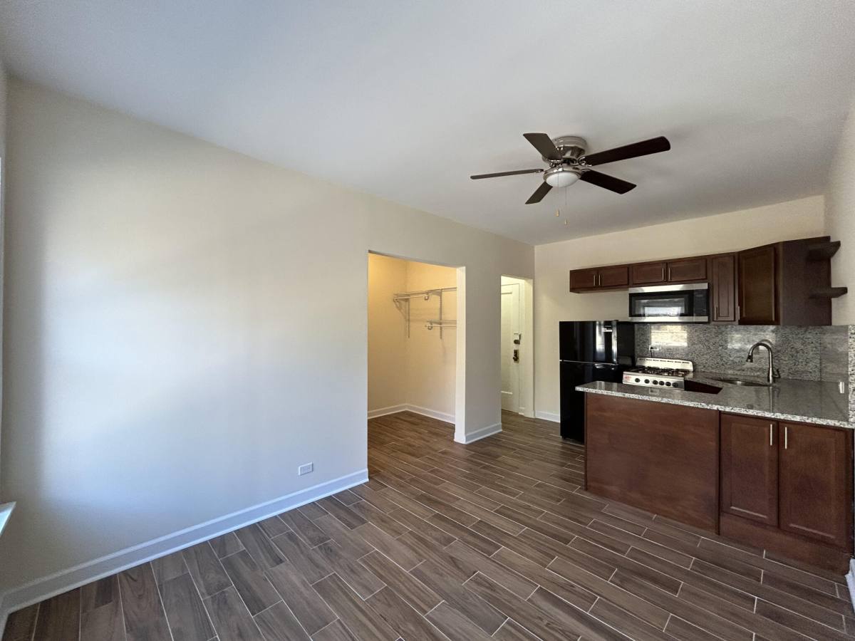Apartment for rent at 2712 N Milwaukee Ave #217, Chicago, IL 60647