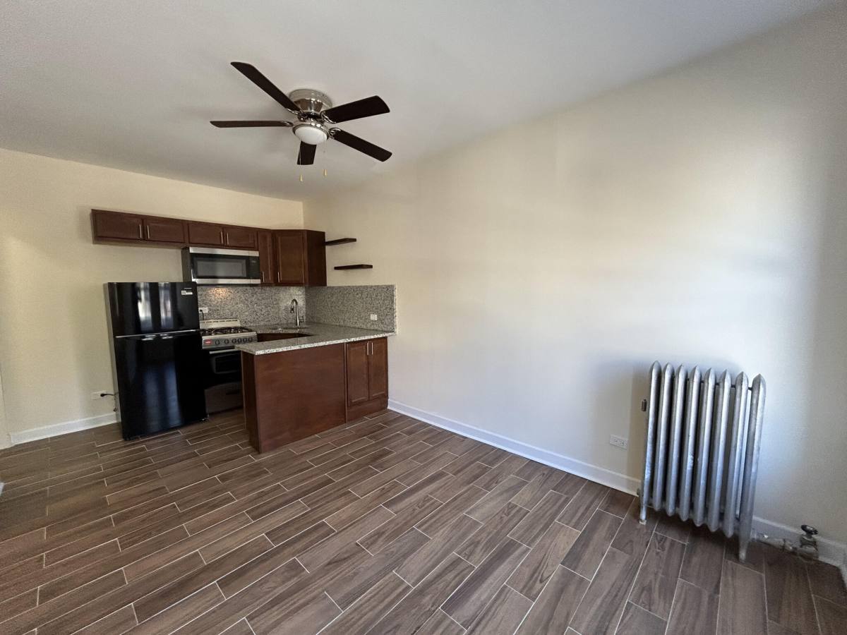 Apartment for rent at 2712 N Milwaukee Ave #217, Chicago, IL 60647