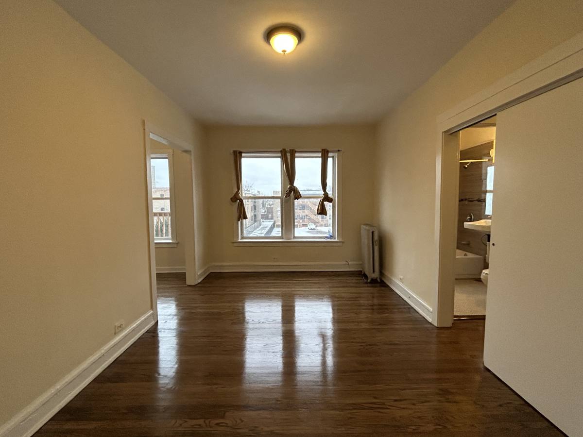 Apartment for rent at 2712 N Milwaukee Ave #217, Chicago, IL 60647