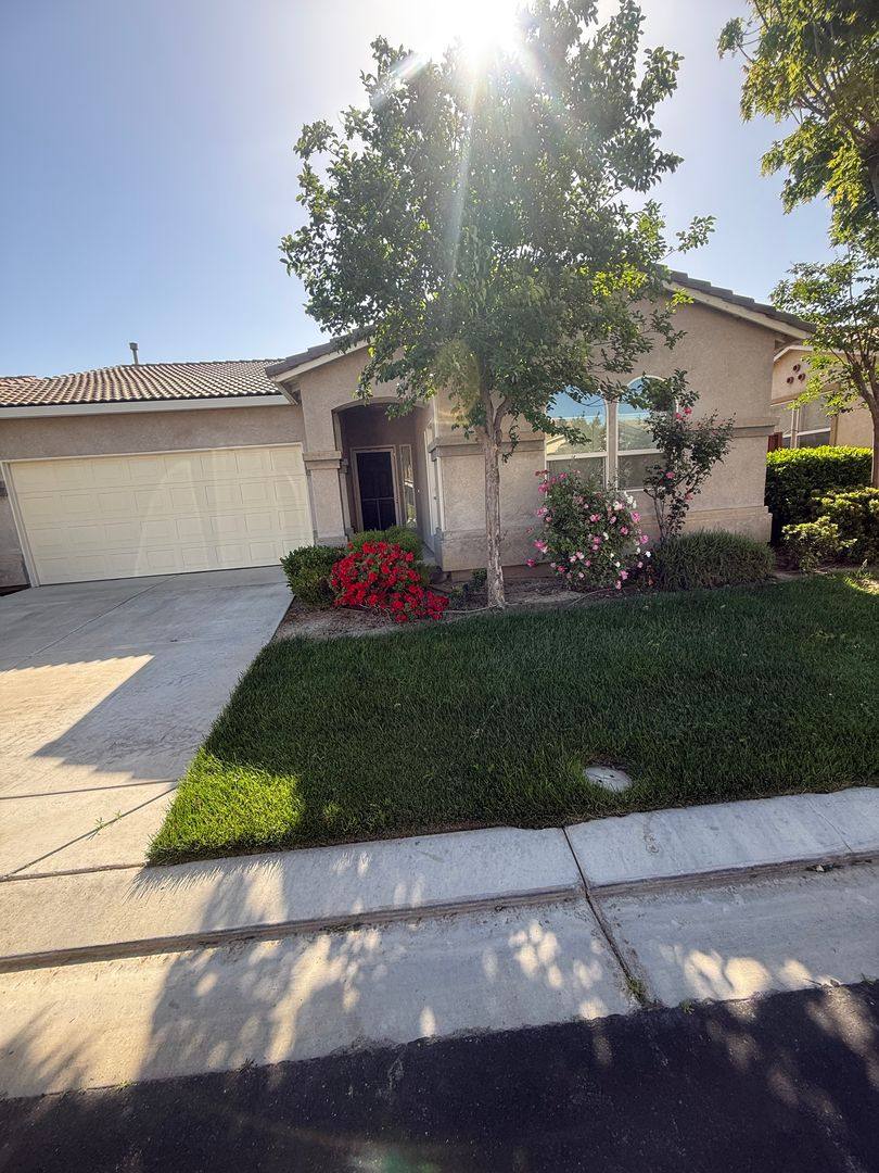House for rent at 2988 La Vina Circle, Los Banos, CA 93635